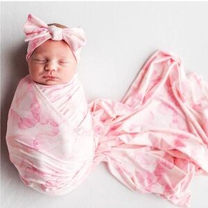Bamboo petal pink Swaddle Blanket with the head wrap bow set